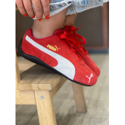 Sapatilha Puma vermelha em camurça